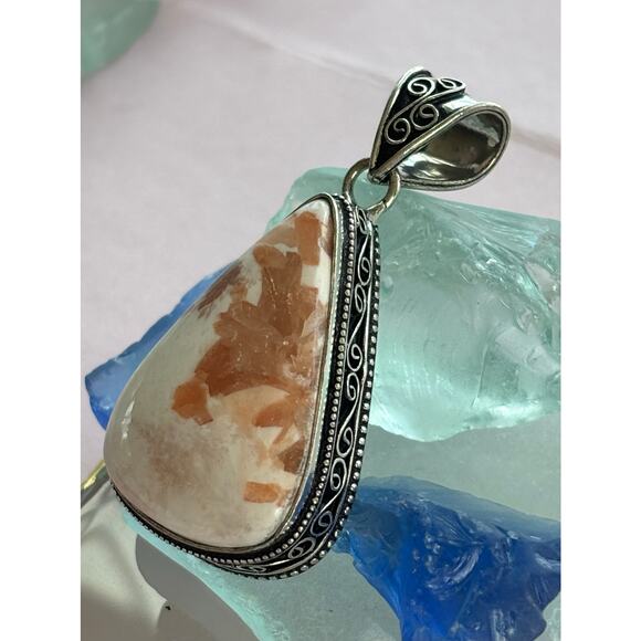 925 Sterling Scolecite Teardrop Pendant - Picture 4 of 6